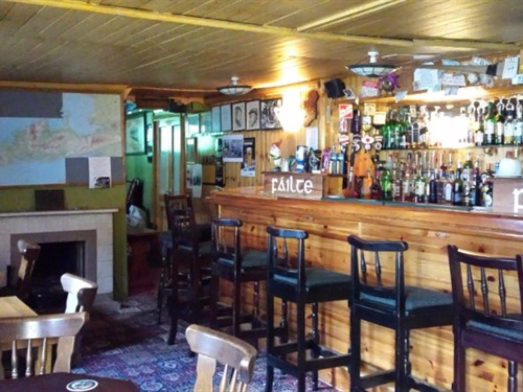 O'Connor'S Guest House 丁格尔 外观 照片